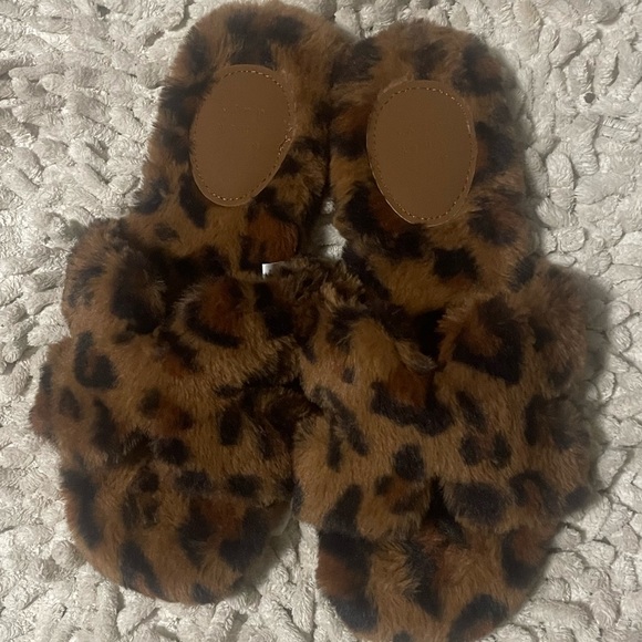 A New Day, Women's Sage Slippers - Size 7 - Picture 4 of 6